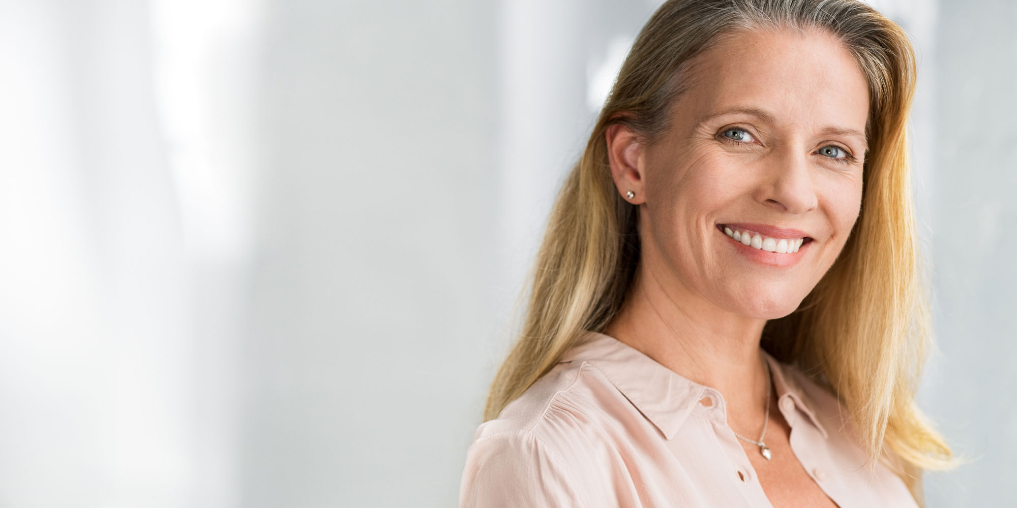 dental-implants-patient-smiling