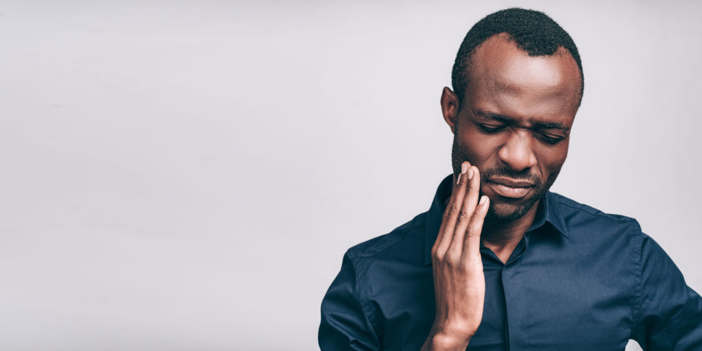 dental patient with tooth pain
